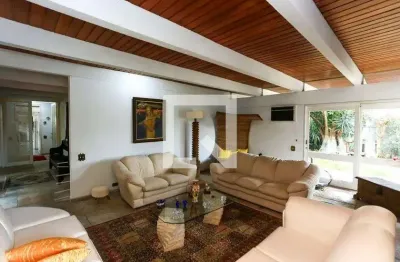 Casa com 4 quartos à venda na Avenida São Valério, 549, Jardim Guedala, São Paulo