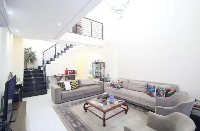 Casa com 6 quartos à venda na Rua Frederico Michel, 570, Interlagos, São Paulo