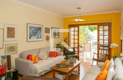 Casa com 3 quartos à venda na Rua Doutor Barachísio Lisboa, 108, Vila Madalena, São Paulo