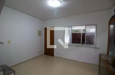 Casa com 2 quartos à venda na Rua Maria Maturano Batista, 27, Santo Amaro, São Paulo