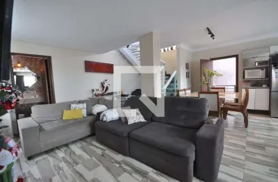 Casa com 3 quartos à venda na Rua Luís da Silva Araújo, 178, Vila Mazzei, São Paulo