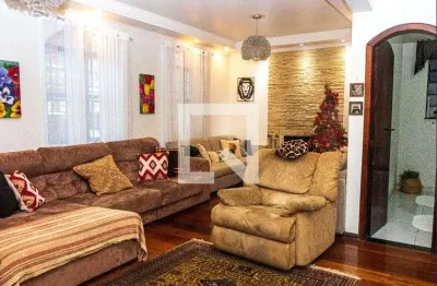 Casa com 4 quartos à venda na Avenida Eugênio Bartolomai, 126, Jardim Santa Helena, São Paulo