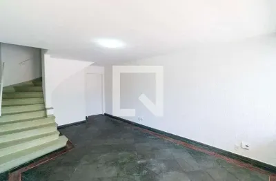 Casa com 3 quartos à venda na Avenida Onze de Junho, 1059, Vila Clementino, São Paulo