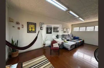 Casa com 4 quartos à venda na Rua Pio XI, 949, Alto da Lapa, São Paulo