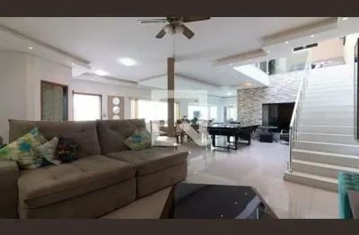 Casa com 5 quartos à venda na Rua Liberale Carraro Júnior, 95, Cidade Patriarca, São Paulo