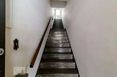 Casa com 3 quartos à venda na Rua Silveira da Mota, 25, Cambuci, São Paulo