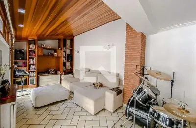 Casa com 3 quartos à venda na Rua São José do Barreiro, 465, Belém, São Paulo
