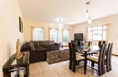 Casa com 3 quartos à venda na Rua Itogapuque, 197, Vila Carrão, São Paulo