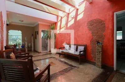 Casa com 6 quartos à venda na Rua Ministro Romeiro Neto, 87, Vila Roque, São Paulo