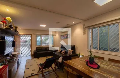 Casa com 3 quartos à venda na Rua Manuel Ribas, 158, Itaquera, São Paulo