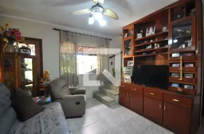 Casa com 3 quartos à venda na Rua Cristóvão Arraes, 44, Vila Constança, São Paulo