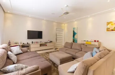 Casa com 4 quartos à venda na Rua Antônio Leão, 70, Ermelino Matarazzo, São Paulo