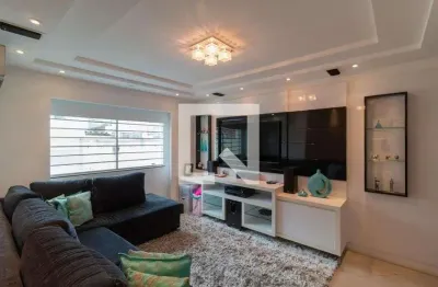 Casa com 3 quartos à venda na Rua Bacanga, 18, Vila Carrão, São Paulo