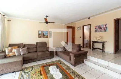 Casa com 3 quartos à venda na Rua Pedro Alegretti, 362, Penha De França, São Paulo