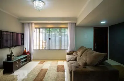 Casa com 3 quartos à venda na Rua Antônio Calandriello, 62, Vila das Mercês, São Paulo