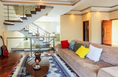 Casa com 3 quartos à venda na Rua Francisco Carvalho Henriques, 136, Jardim Londrina, São Paulo