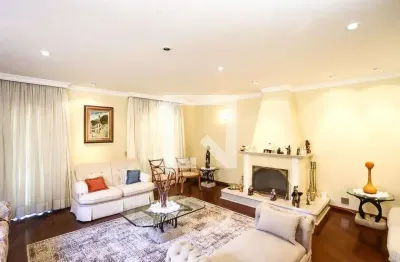 Casa com 4 quartos à venda na Rua Damião da Silva, 225, Jardim Monte Kemel, São Paulo