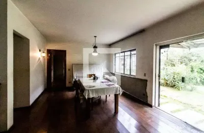 Casa com 4 quartos à venda na Rua Benedito Henrique Cardoso, 49, Cidade São Francisco, São Paulo