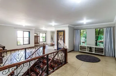 Casa com 4 quartos à venda na Rua Renato Egídio de Souza Aranha, 391, Cidade São Francisco, São Paulo