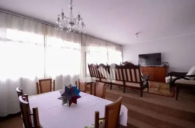 Casa com 3 quartos à venda na Rua das Chácaras, 53, Vila das Mercês, São Paulo