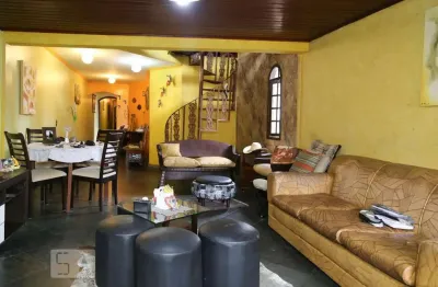 Casa com 3 quartos à venda na Rua Soldado Cesário Aguiar, 109, Parque Novo Mundo, São Paulo