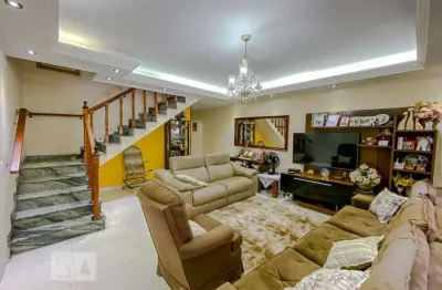 Casa em condomínio fechado com 4 quartos à venda na Rua Rogério Giorgi, 20, Vila Carrão, São Paulo