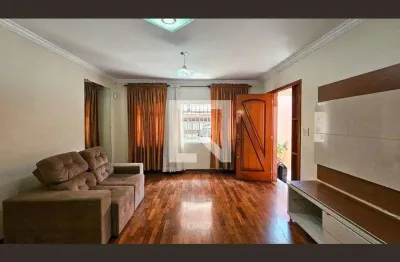 Casa com 4 quartos à venda na Rua Frederico Michel, 108, Jardim Paqueta, São Paulo