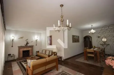 Casa com 5 quartos à venda na Rua Capitão Nascimento, 334, Vila Constança, São Paulo