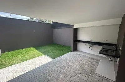 Casa em condomínio de luxo no brooklin, são paulo - sp: 2 quartos, 2 suítes, 3 banheiros, 2 vagas de garagem, 145m² de área.