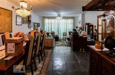 Casa com 3 quartos à venda na Rua Bastos Pereira, 619, Vila Nova Conceição, São Paulo