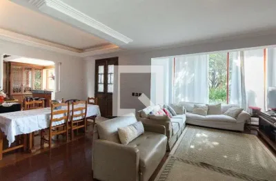 Casa com 4 quartos à venda na Rua Petrópolis, 339, Sumaré, São Paulo