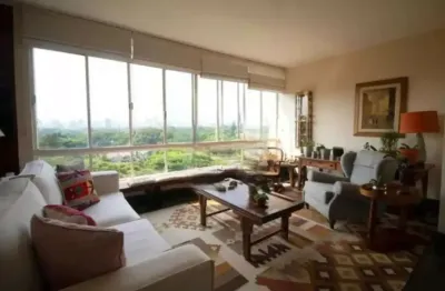 Condominio Edificio EUROPA - Itaim Bibi - Apartamento de 106m² com 2 dorms, 1 suite e 1 vaga.