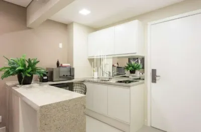 Apartamento luxuoso em pinheiros: 2 quartos, sala, banheiro e 141,16 m² de conforto totalmente mobiliado!