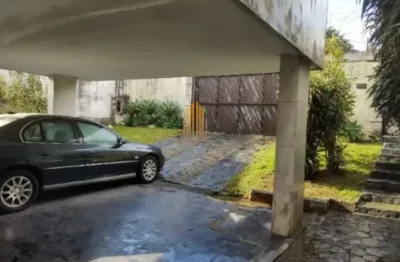 Casa à venda em são paulo-sp, no jabaquara, com 3 quartos, 1 suíte, 5 banheiros, 4 vagas de garagem e 420m² de área.