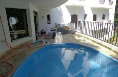 Triplex de 1000m² com 4 dormr/2 suítes, 7 vagas no edifício penthouse - morumbi. edifício penthous