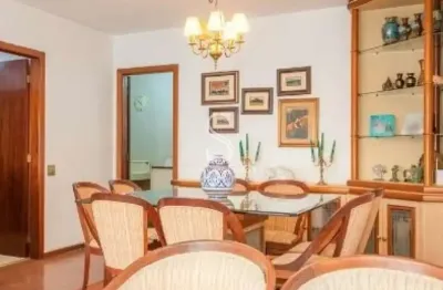 Cond. castella mayor, apartmaneto de 158m² com 4 dormr/2 suítes, 2 vagas em moema. condomínio caste