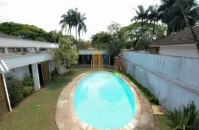 Casa de luxo no brooklin paulista-sp: 4 quartos, 4 suítes, 1 sala, 6 banheiros, 4 vagas, 600m²!