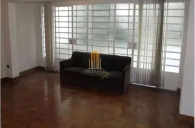 Paraiso, casa residencial de 220m² com 1 dormitorios, 3 banheiros e 1 vaga de garagem.