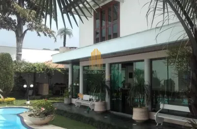 Sobrado residencial de 350m² com 4 dormr/3 suítes, 6 banheiros, 5 vagas em interlagos - são paulo.