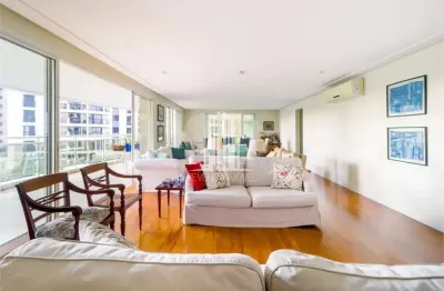 Imóvel de luxo: apartamento de 4 suítes e 5 vagas no alto da lapa, são paulo - sp com 366m² de puro requinte