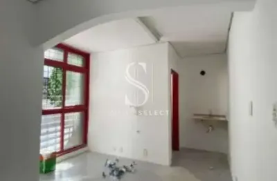 Vila olímpia - casa comercial de área total de 123 m², 3 salas com banheiro, copa e 2 vagas.