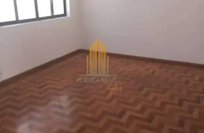 Casa assobradada de 306m², com 7 dorm sendo 1 suíte, 2 salas e 5 vagas á venda na região de ipiranga