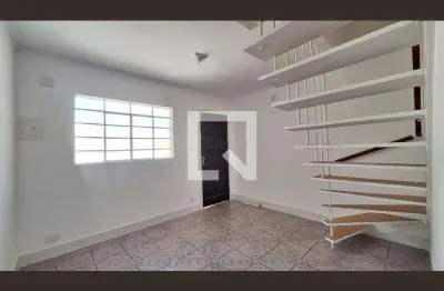 Casa com 3 quartos à venda na Rua Cerro Corá, 172, Vila Romana, São Paulo