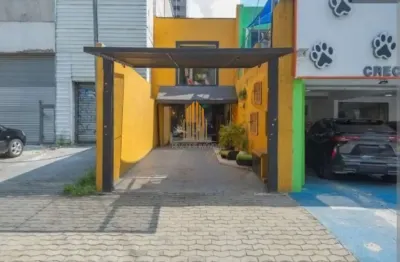 Sobrado comercial em indianópolis de 240m² com 5 salas, 4 banheiros e 1 vaga á venda