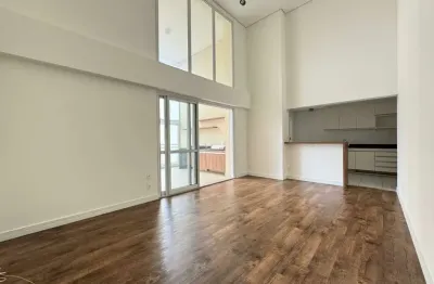 Condomínio grand panamby - apartamento de 138m² com 3 suítes, varanda ampla e 2 vagas.