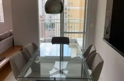 Lindo apartamento com 2 dormitórios, sendo 1 suíte e com uma vaga de garagem- Vila Olimpia