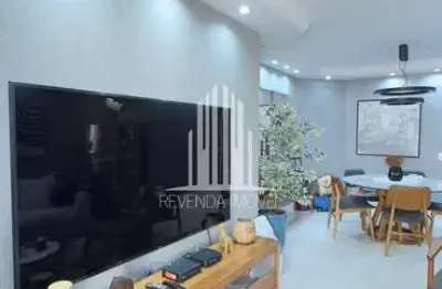 Apartamento de 3 quartos na Vila Regente Feijó, São Paulo-SP 124m², 1 suíte, 3 banheiros, 2 vagas de garagem Venha conhecer hoje!