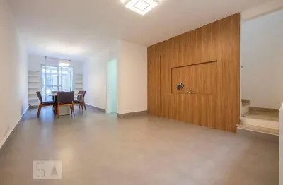 Casa em condomínio fechado com 3 quartos à venda na Rua Aimberê, 1399, Sumaré, São Paulo