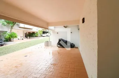Casa com 4 quartos à venda na Rua Jacatirão, 754, Santo Amaro, São Paulo