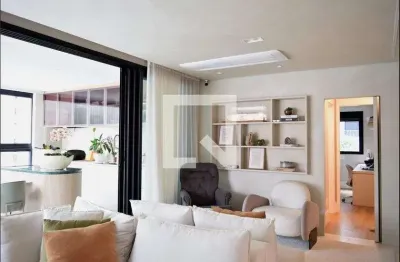 Apartamento com 3 quartos à venda na Rua Alves Guimarães, 282, Pinheiros, São Paulo